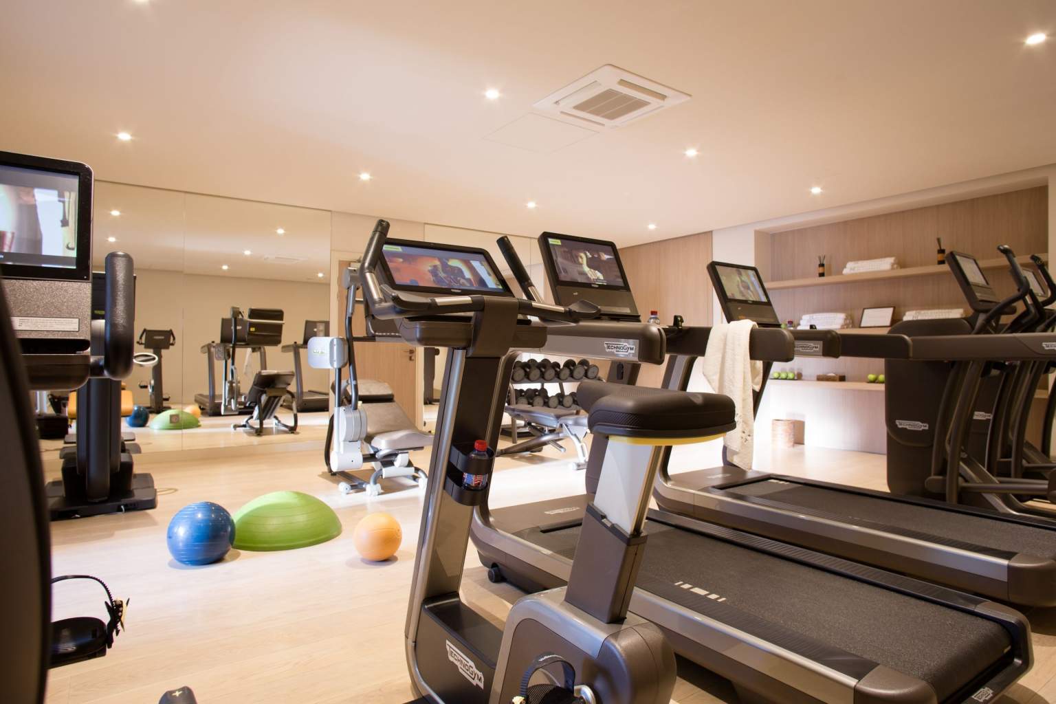 Salle de fitness interactive, hotel & spa du castellet